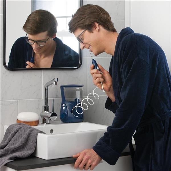 Blue Waterpik? Aquarius? Water Flosser - Image 3
