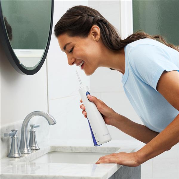 White Waterpik? Cordless 1000 Water Flosser - Image 2