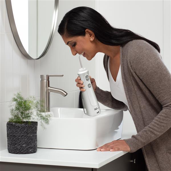White Waterpik™ Cordless Pearl Water Flosser - Image 3
