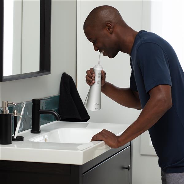 White Waterpik? Cordless Plus Water Flosser - Image 3