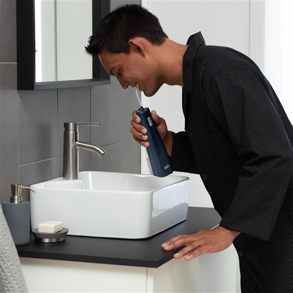 Blue Waterpik? Cordless Revive Water Flosser - Image 3
