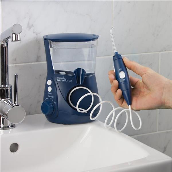 Blue Waterpik? Aquarius? Water Flosser - Image 4